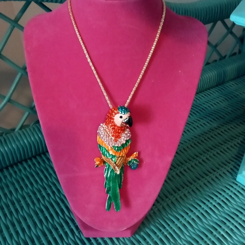Parrot Rhinestone Betsey Johnson Necklace - Picture 4 of 5